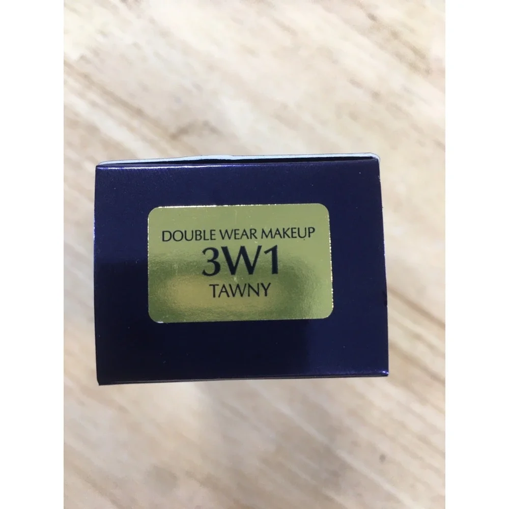 Estee Lauder Double Wear Stay-in-Place Makeup Foundation 3W1 TAWNY- 1 oz / 30ml